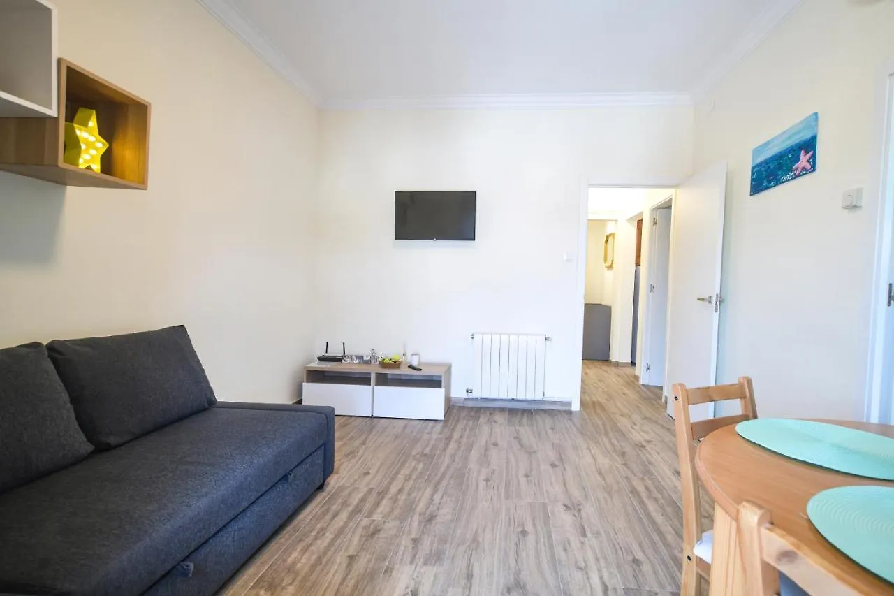 Apartamento De Diseno Equipado Centrico Moderno Lloret de Mar Spain